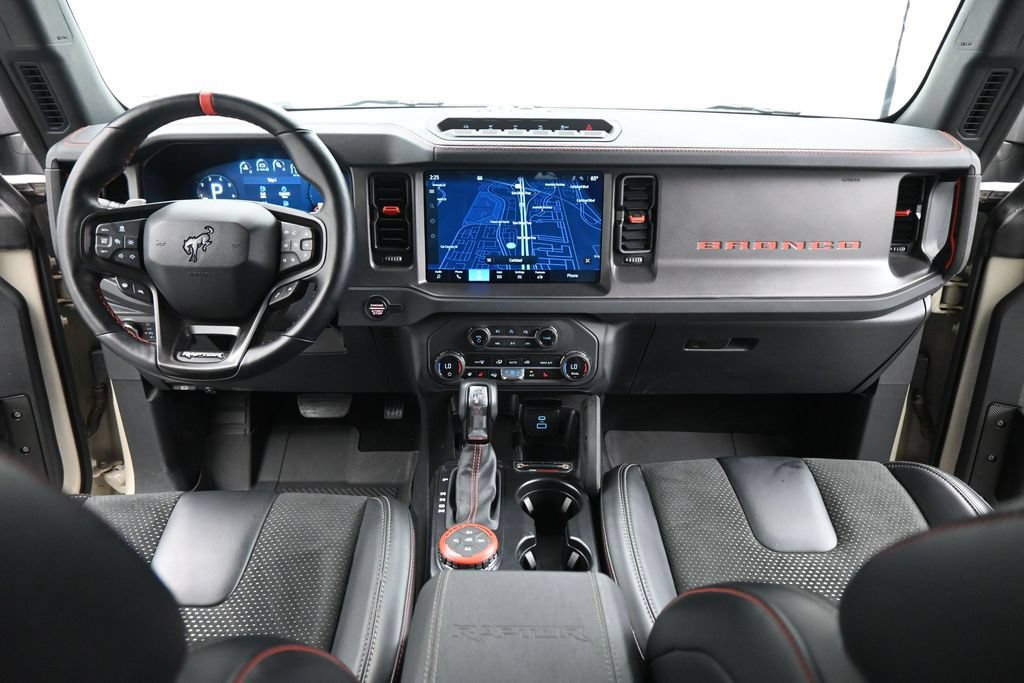 Used 2025 Ford Bronco Raptor AWD/4WD image 18