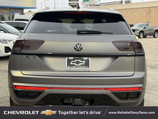 Used 2020 Volkswagen Atlas Cross Sport SEL R-Line AWD/4WD image 5