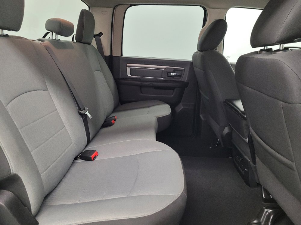 Used 2022 RAM 1500 Classic SLT image 19