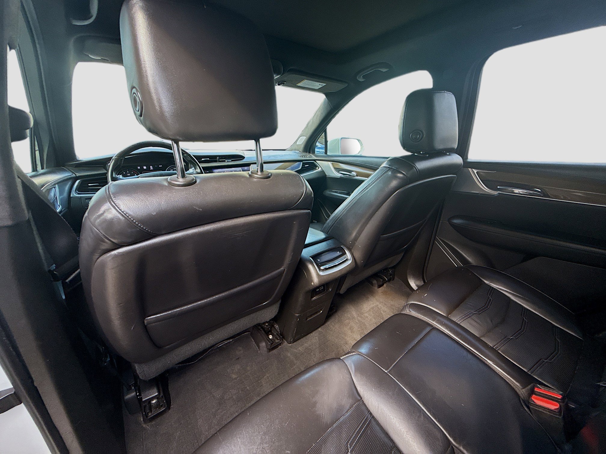 Used 2020 Cadillac XT6 Sport w/ Platinum Package AWD/4WD image 24