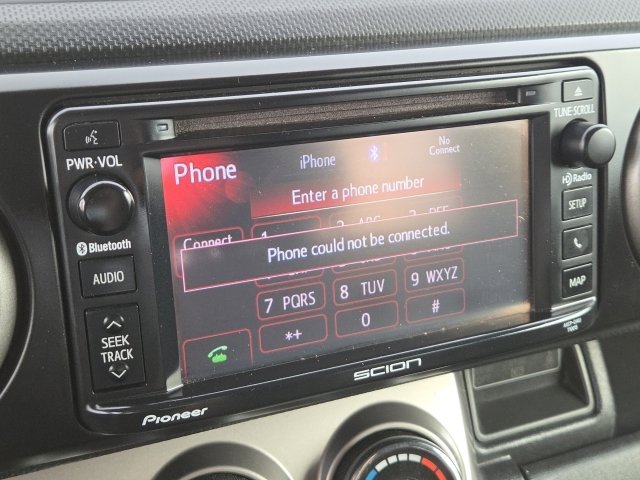 Used 2014 Scion xB FWD image 3