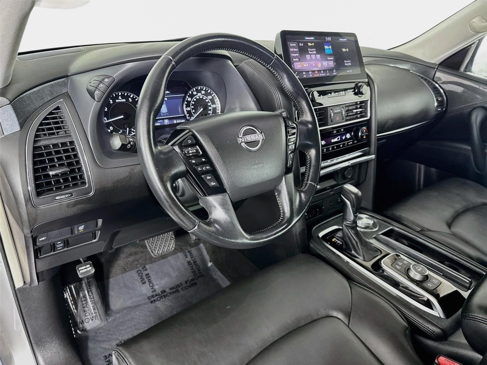 Used 2021 Nissan Armada SV w/ SV Appearance Package AWD/4WD image 9