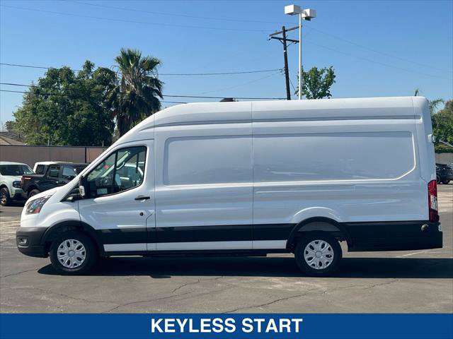 New 2026 Ford E-Transit 148 High Roof Extended w/ Load Area Protection Package RWD image 2