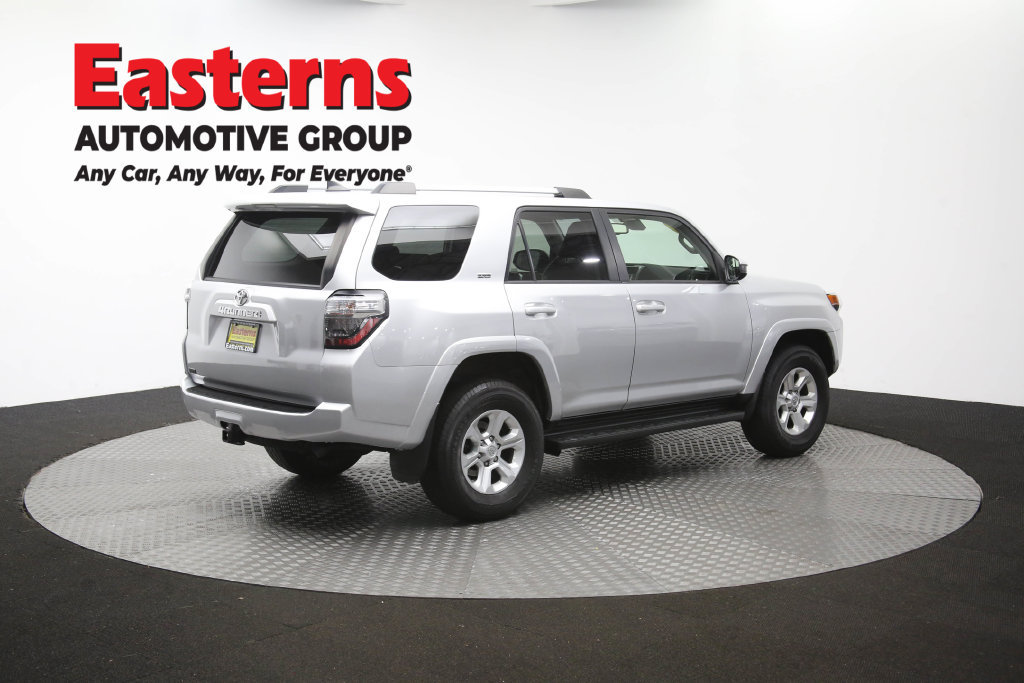 Used 2023 Toyota 4Runner SR5 AWD/4WD image 43