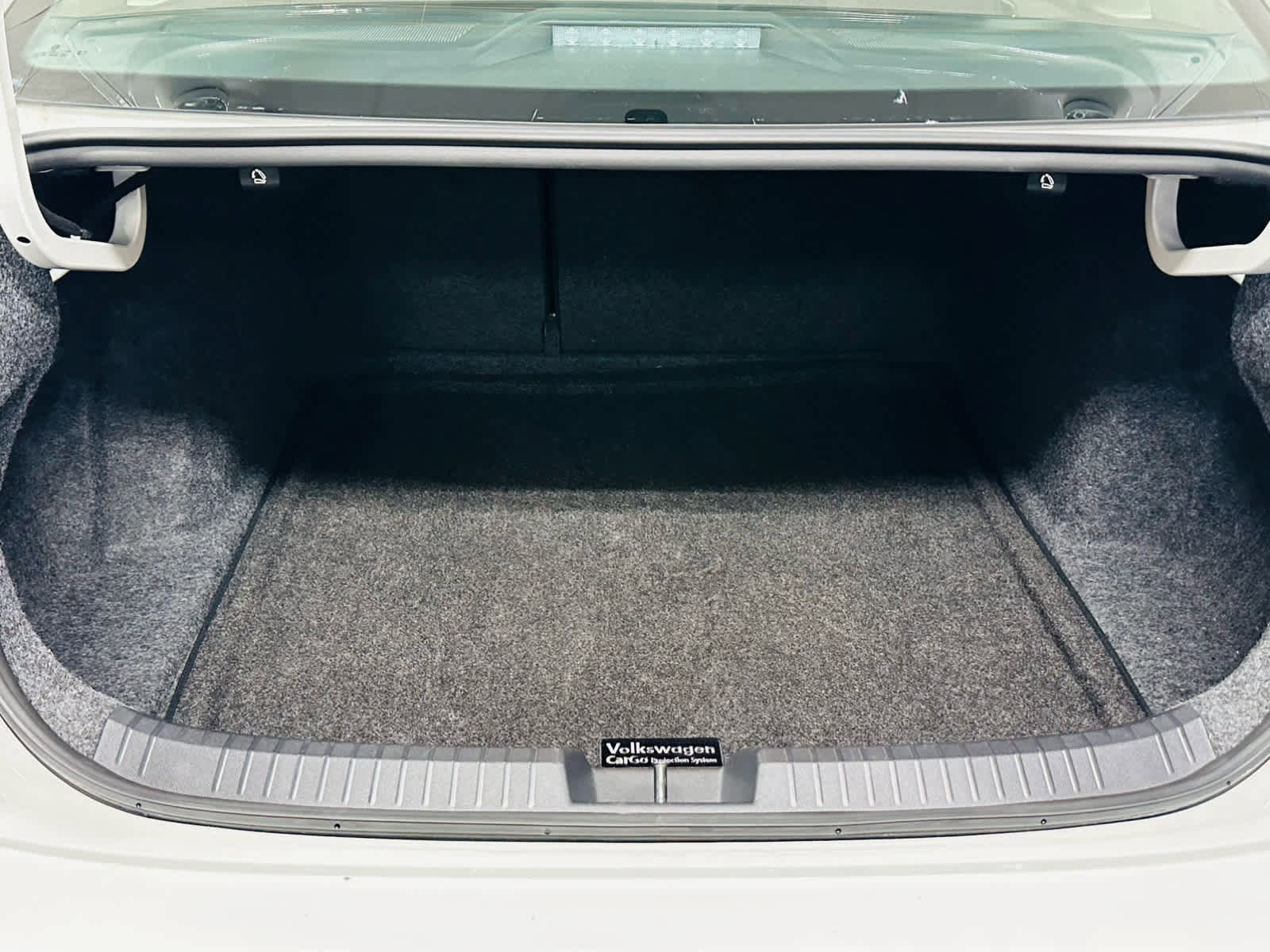 Certified 2023 Volkswagen Jetta S FWD image 28