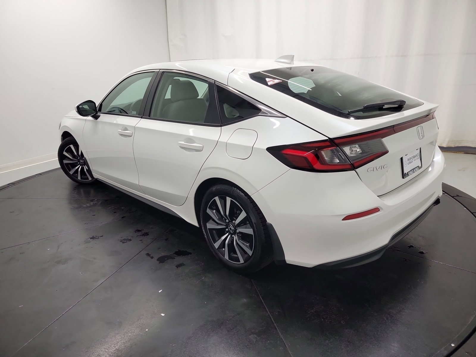 Certified 2023 Honda Civic EX-L image 6