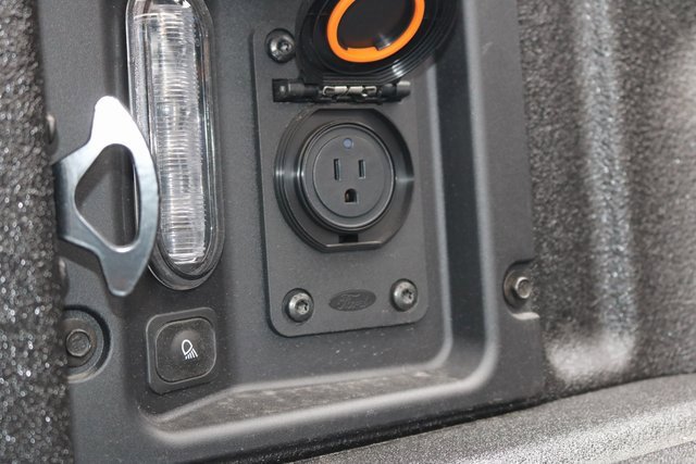 New 2025 Ford Maverick Lariat w/ Black Appearance Package image 32