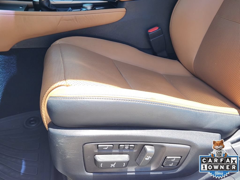Used 2019 Lexus GS 350 F Sport w/ Preferred Accessory Package RWD image 25