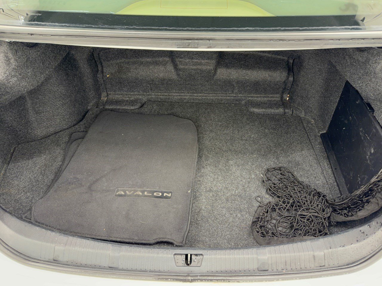 Used 2014 Toyota Avalon Limited FWD image 28