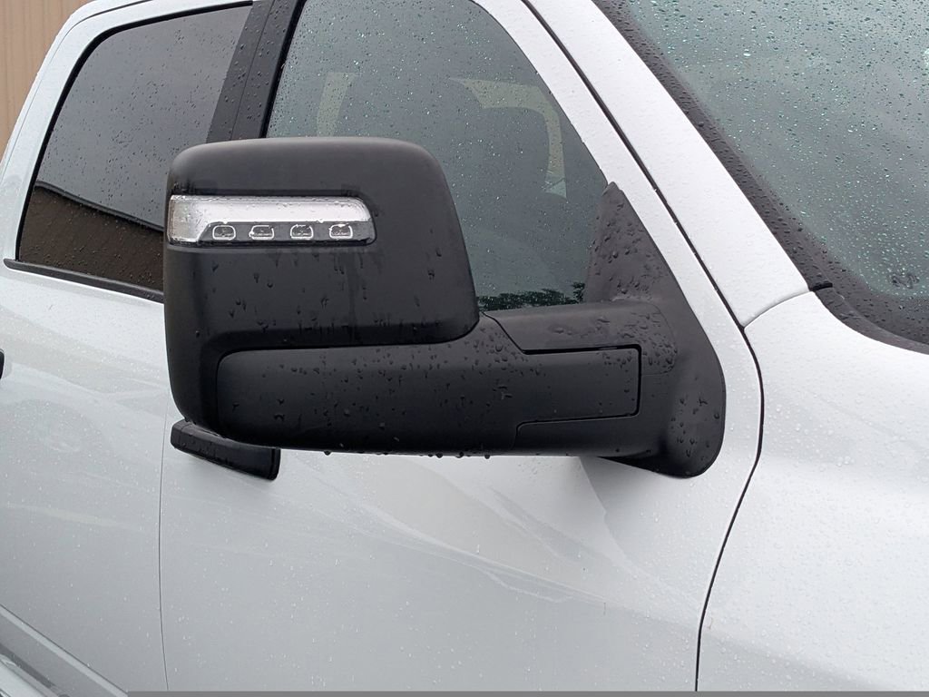 Used 2024 RAM 3500 Big Horn image 10