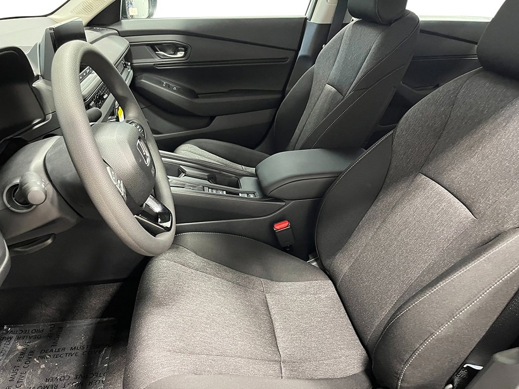 New 2025 Honda Accord SE image 11