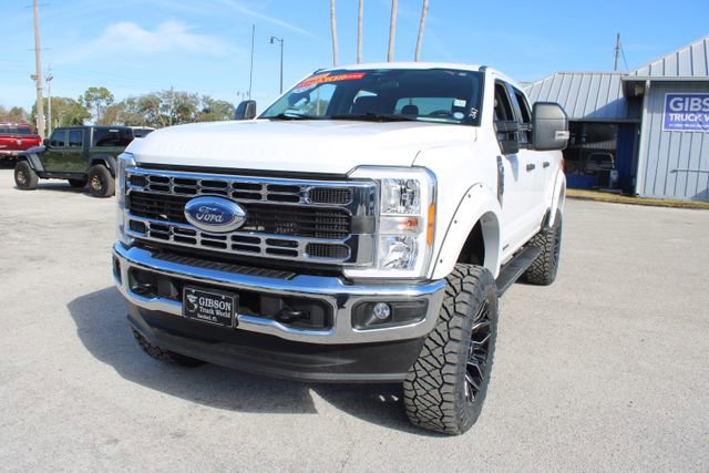 Used 2024 Ford F250 XLT w/ FX4 Off-Road Package image 3