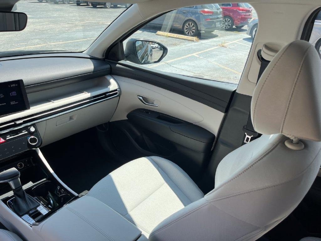 New 2026 Hyundai Tucson SEL Plus FWD image 23