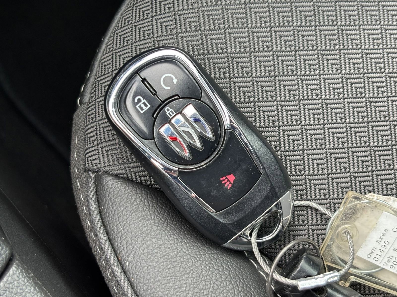 Used 2025 Buick Encore GX Preferred FWD image 23