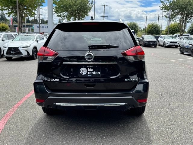 Used 2019 Nissan Rogue SV AWD/4WD image 10