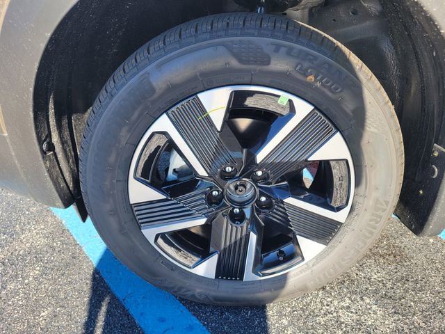 New 2026 Nissan Kicks SV image 11