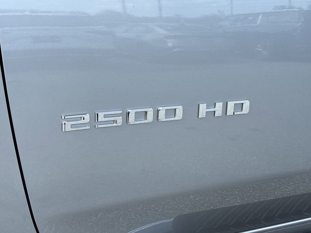 New 2026 Chevrolet Silverado 2500 LT image 32