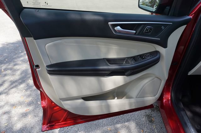Certified 2023 Ford Edge Titanium image 28