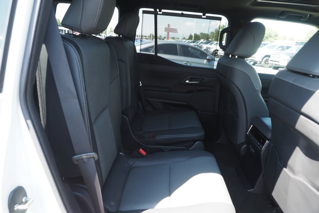 Used 2024 Lexus GX 550 w/ Cold Area Package AWD/4WD image 22