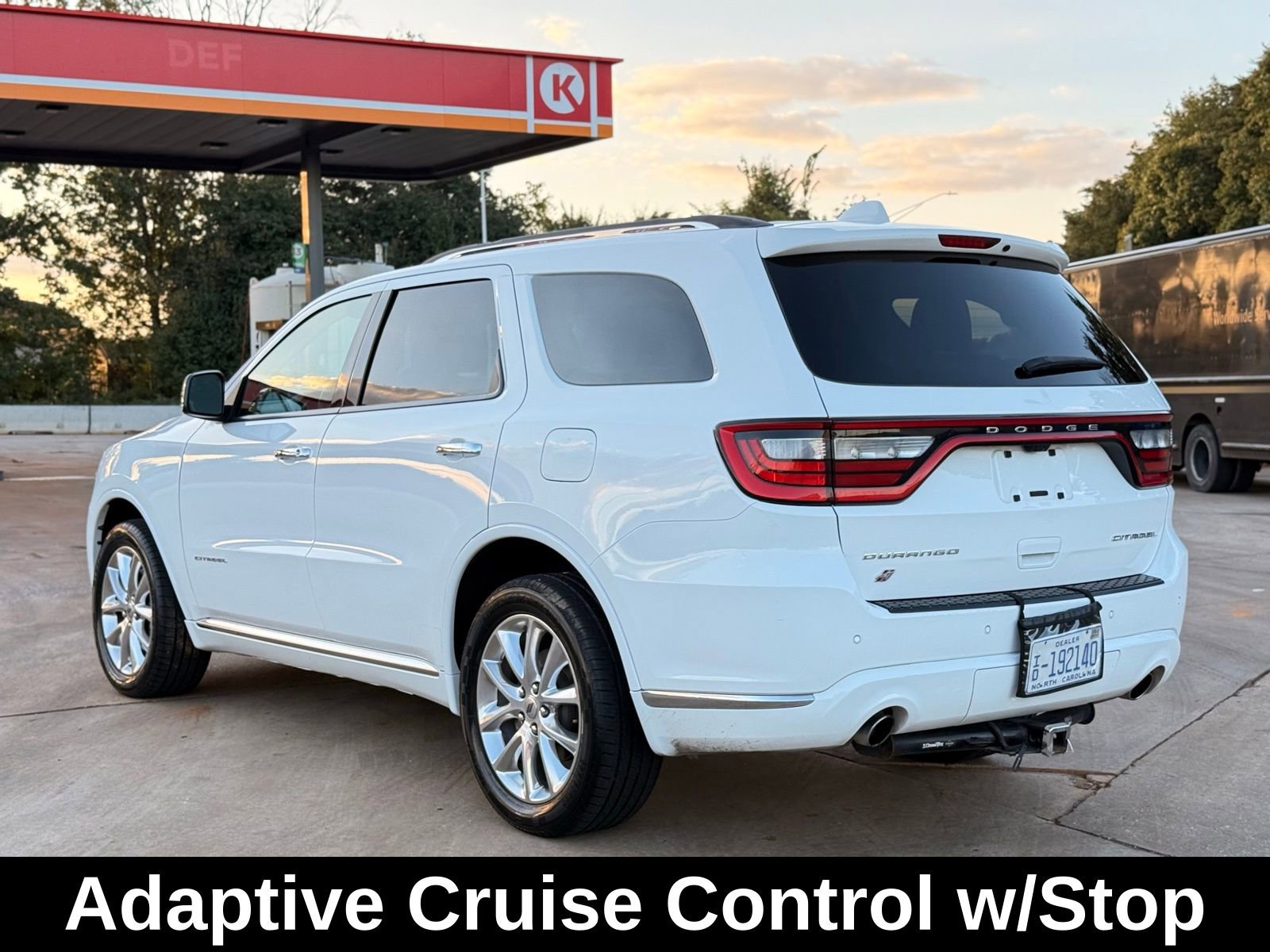 Used 2019 Dodge Durango Citadel w/ Technology Group AWD/4WD image 9