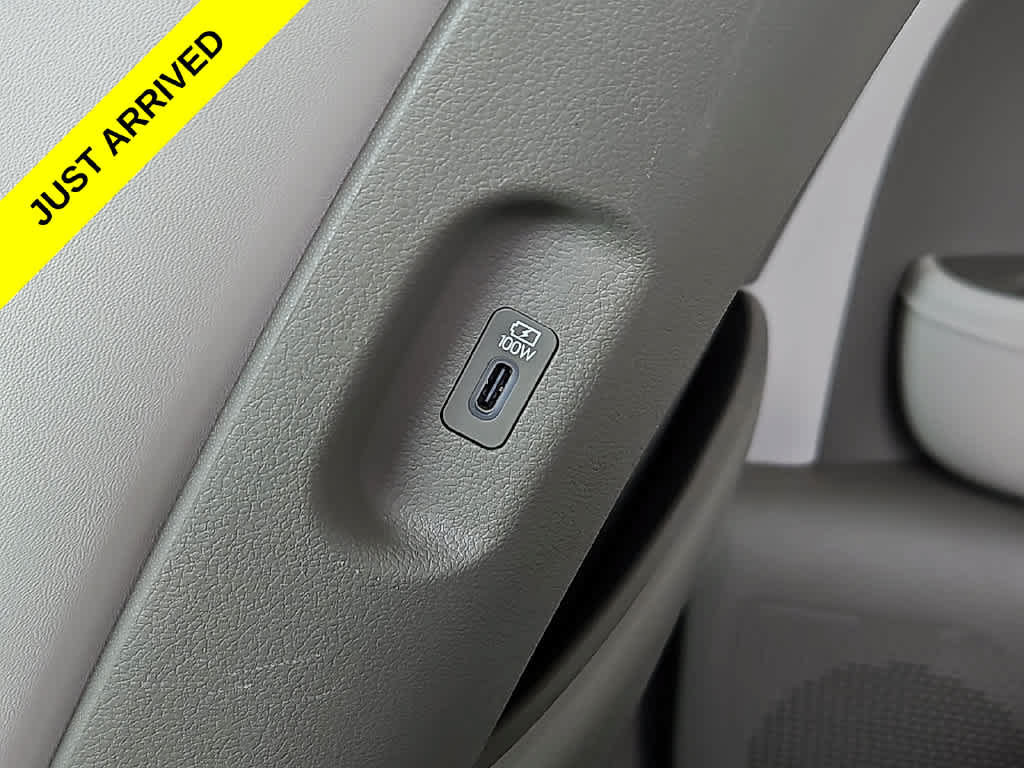 Used 2026 Hyundai Palisade SEL FWD image 23