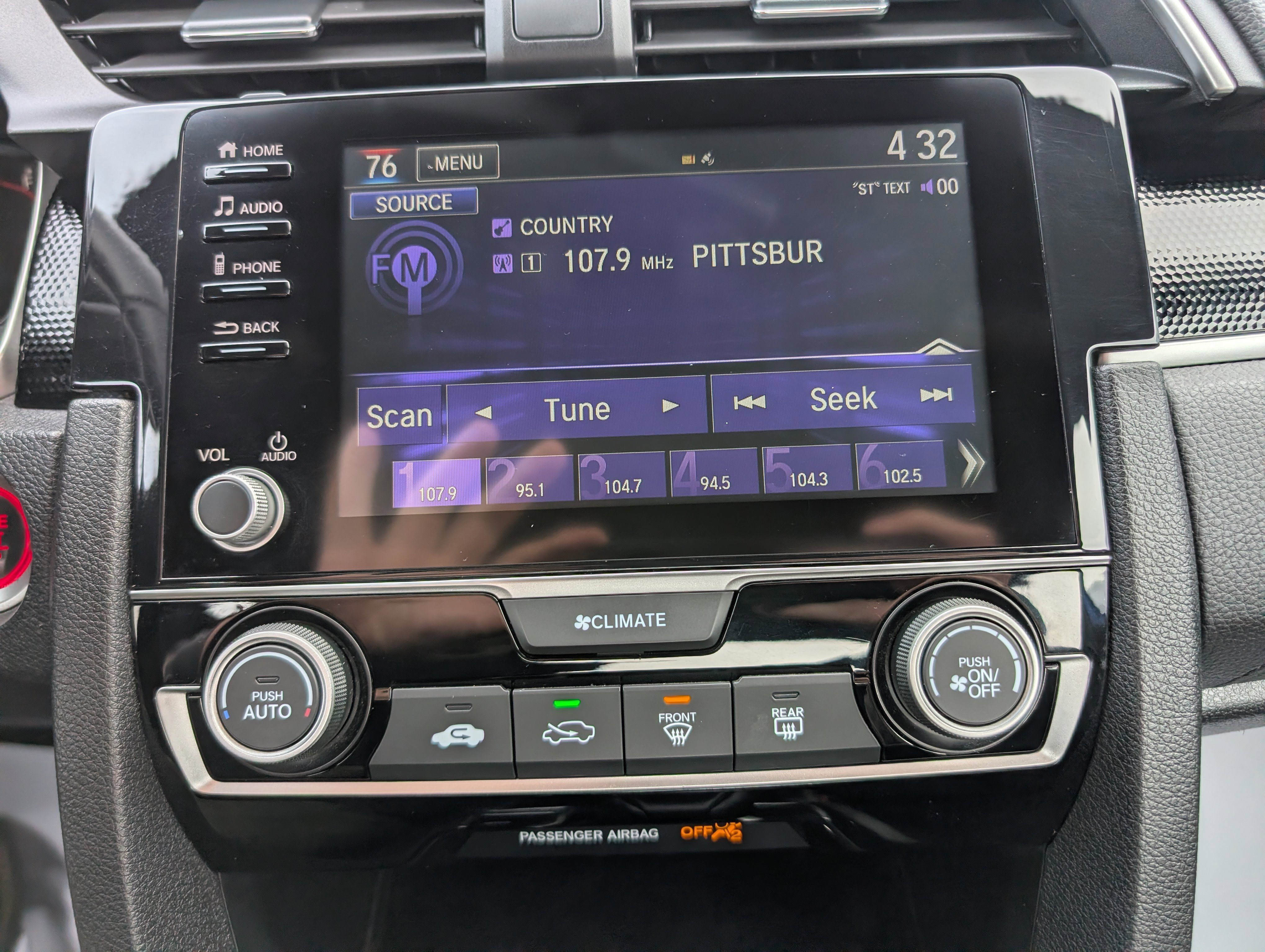 Used 2020 Honda Civic Sport image 21