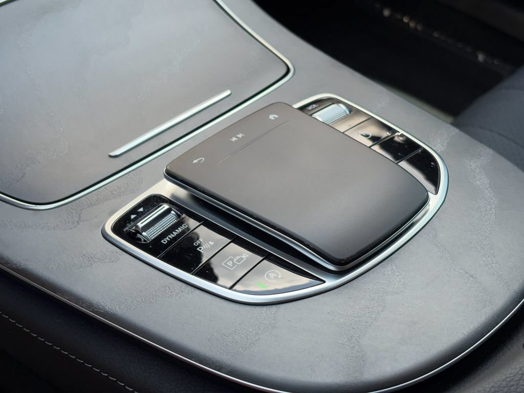 Used 2022 Mercedes-Benz E 350 Sedan image 19