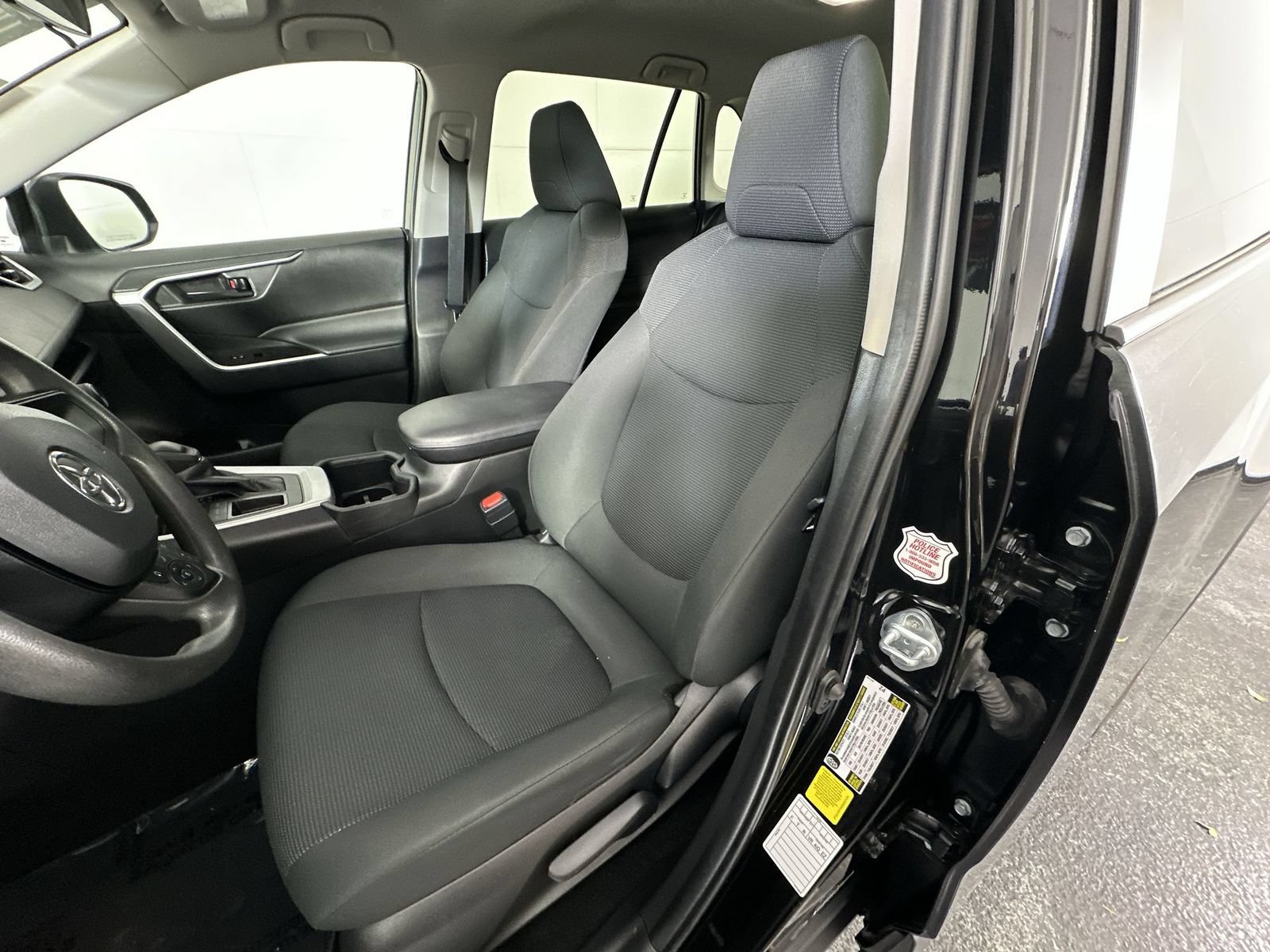 Used 2024 Toyota RAV4 LE FWD image 11