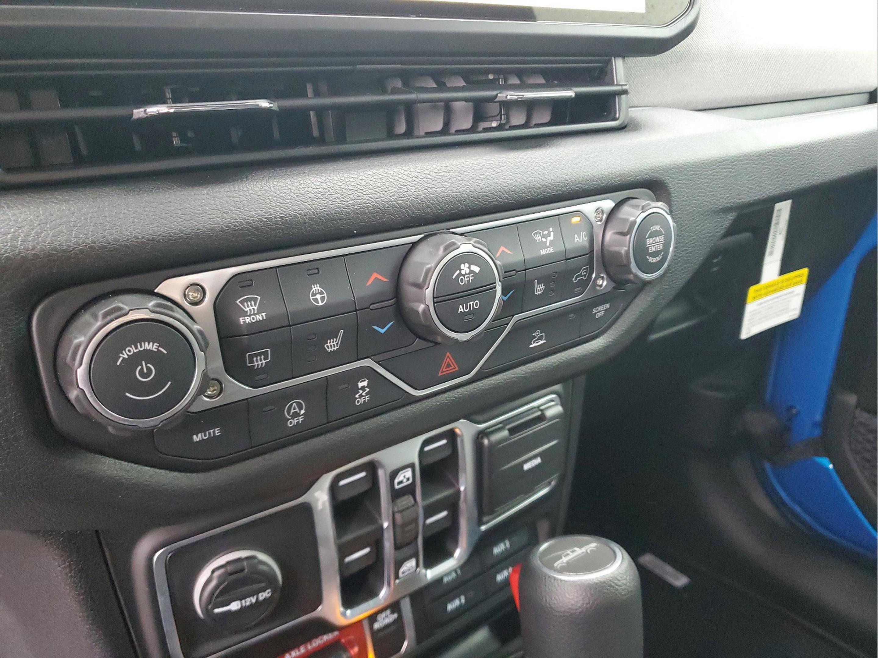 New 2026 Jeep Gladiator Willys image 18