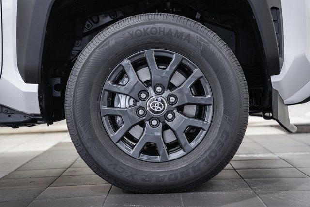 New 2026 Toyota 4Runner SR5 image 16