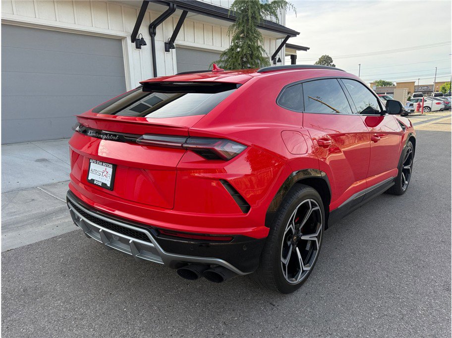 Used 2019 Lamborghini Urus AWD/4WD image 49