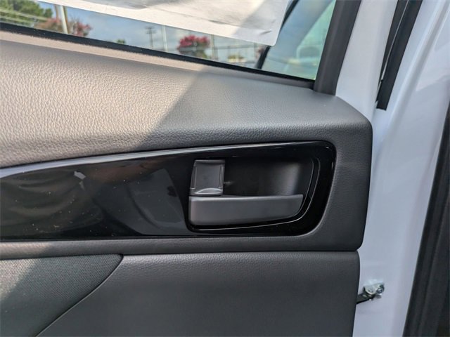 New 2025 Mitsubishi Eclipse Cross LE image 24