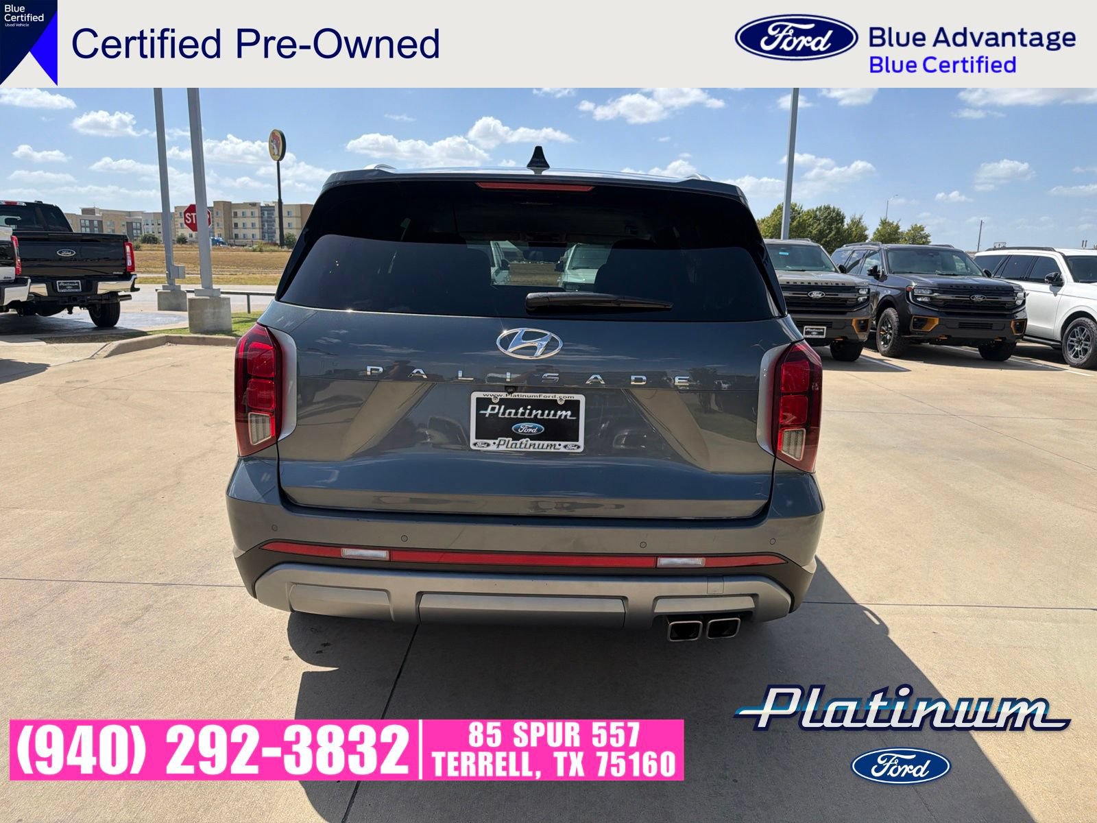Used 2024 Hyundai Palisade SEL FWD image 4