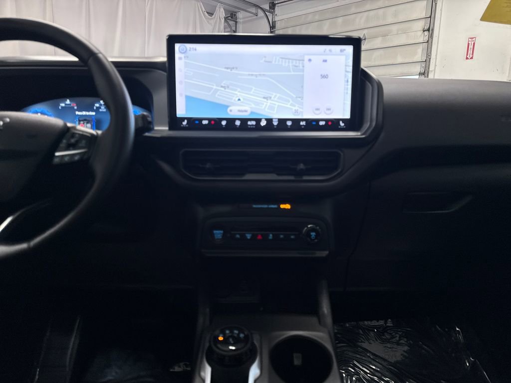 Certified 2025 Ford Bronco Sport Outer Banks w/ Outer Banks Tech Package+ AWD/4WD image 18