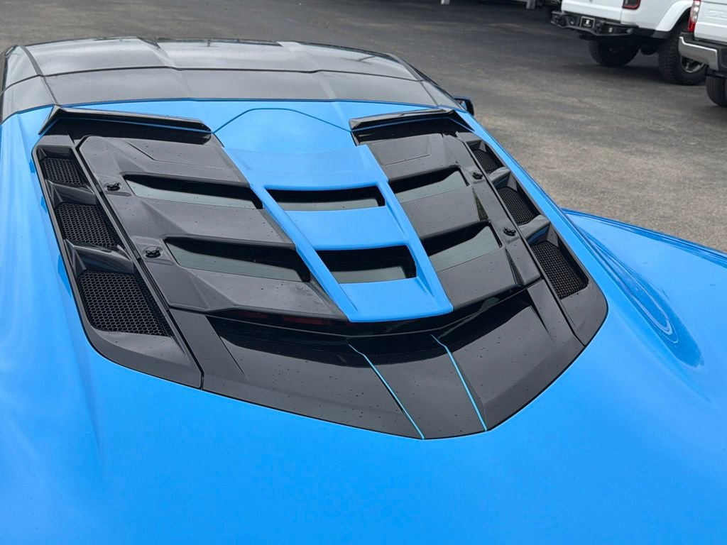 Used 2023 Chevrolet Corvette Stingray Coupe image 11