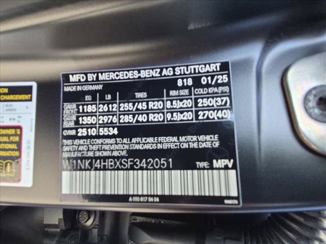 Used 2025 Mercedes-Benz GLC 300 4MATIC image 18