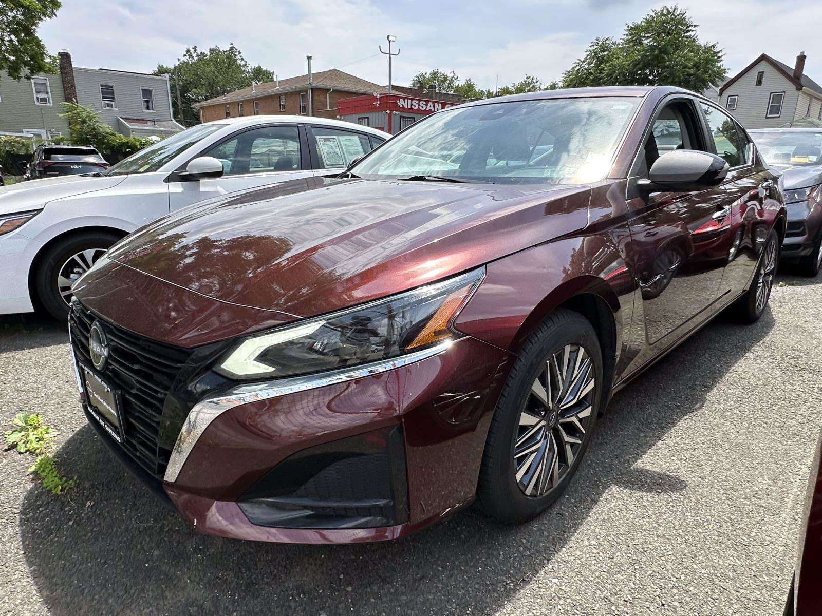 Certified 2023 Nissan Altima 2.5 SV AWD/4WD image 5