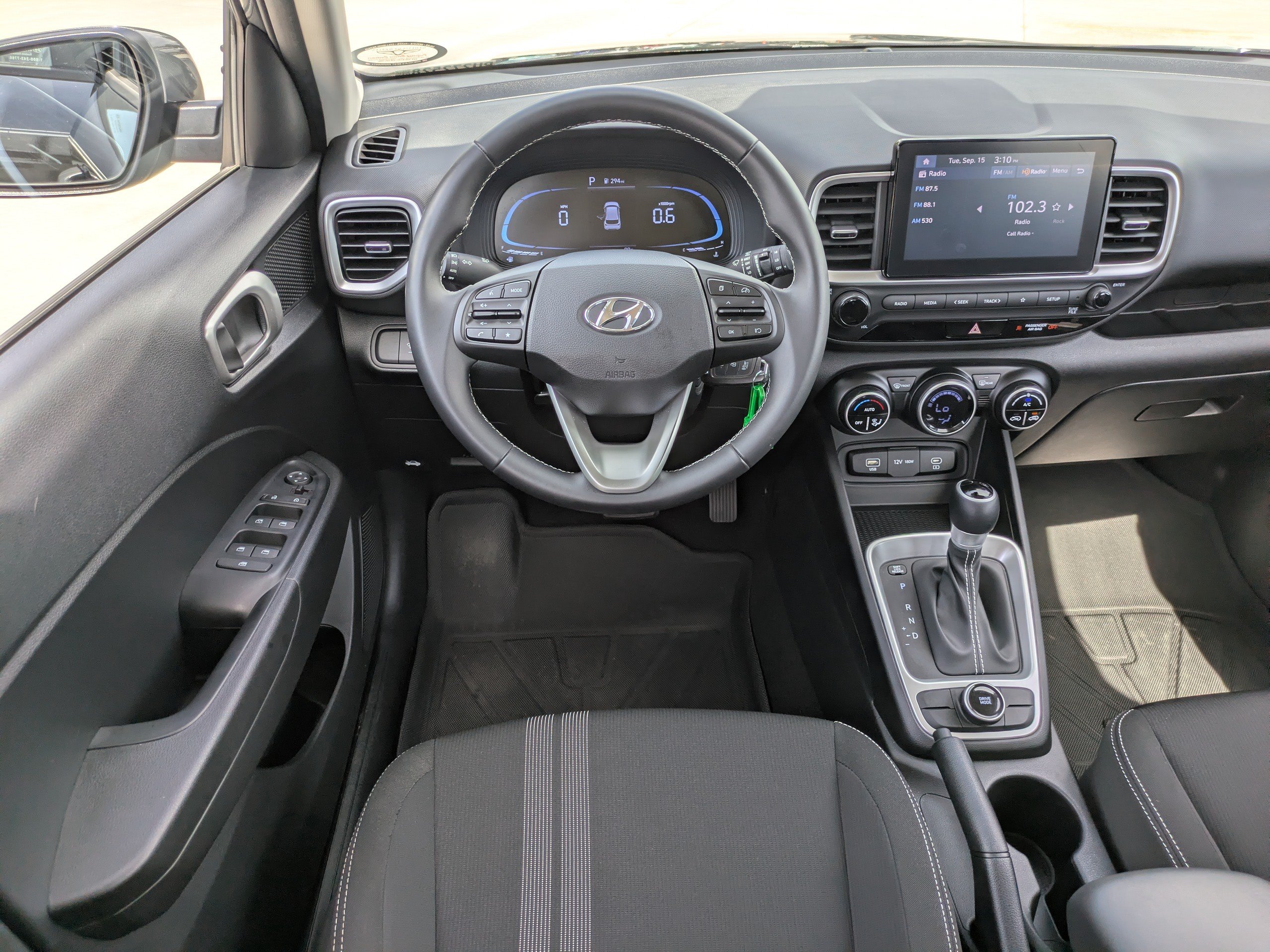 Certified 2023 Hyundai Venue SEL w/ Cargo Package FWD image 14