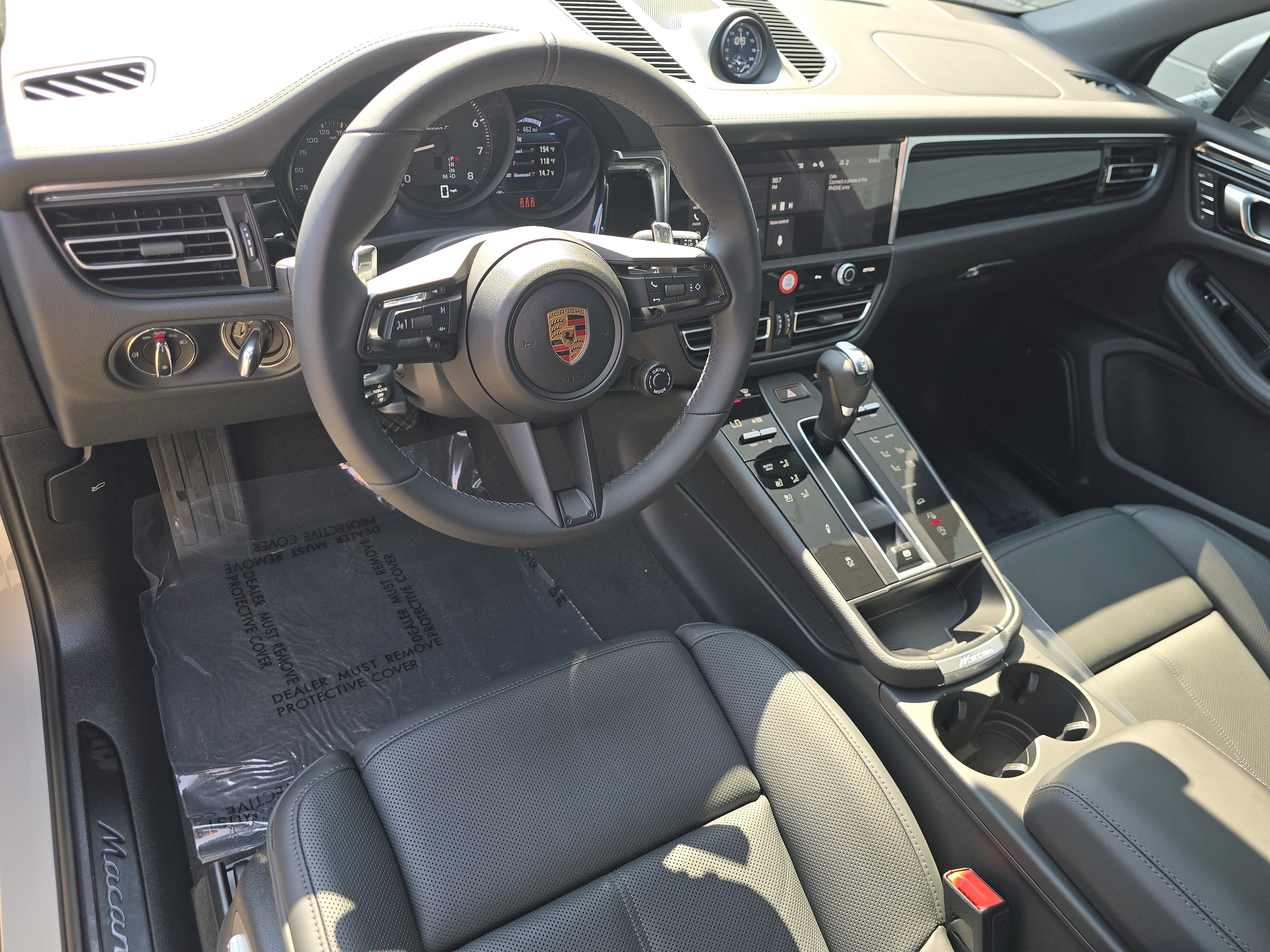New 2026 Porsche Macan Turbo AWD/4WD image 5