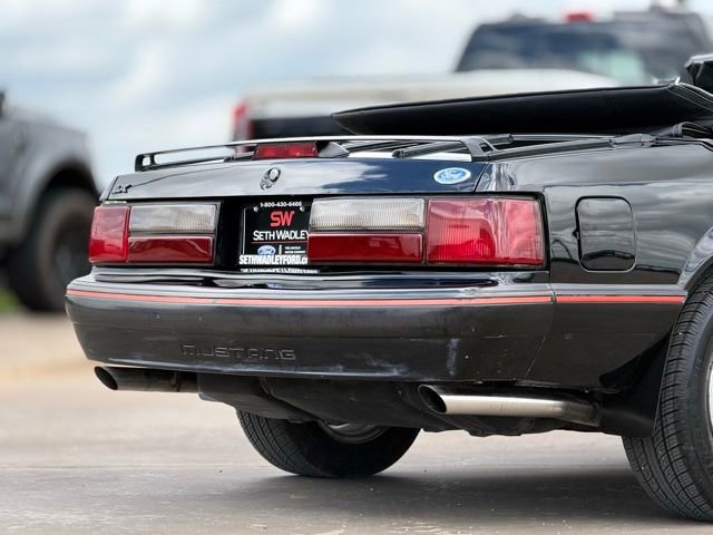 Used 1988 Ford Mustang LX RWD image 7