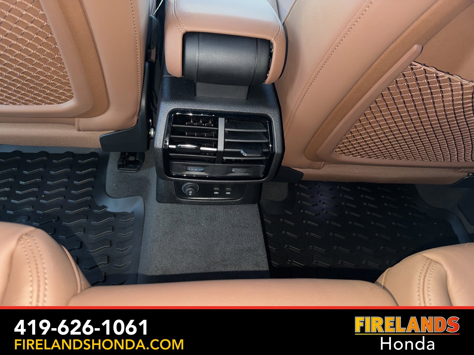 Used 2024 Audi Q3 2.0T Premium Plus image 34