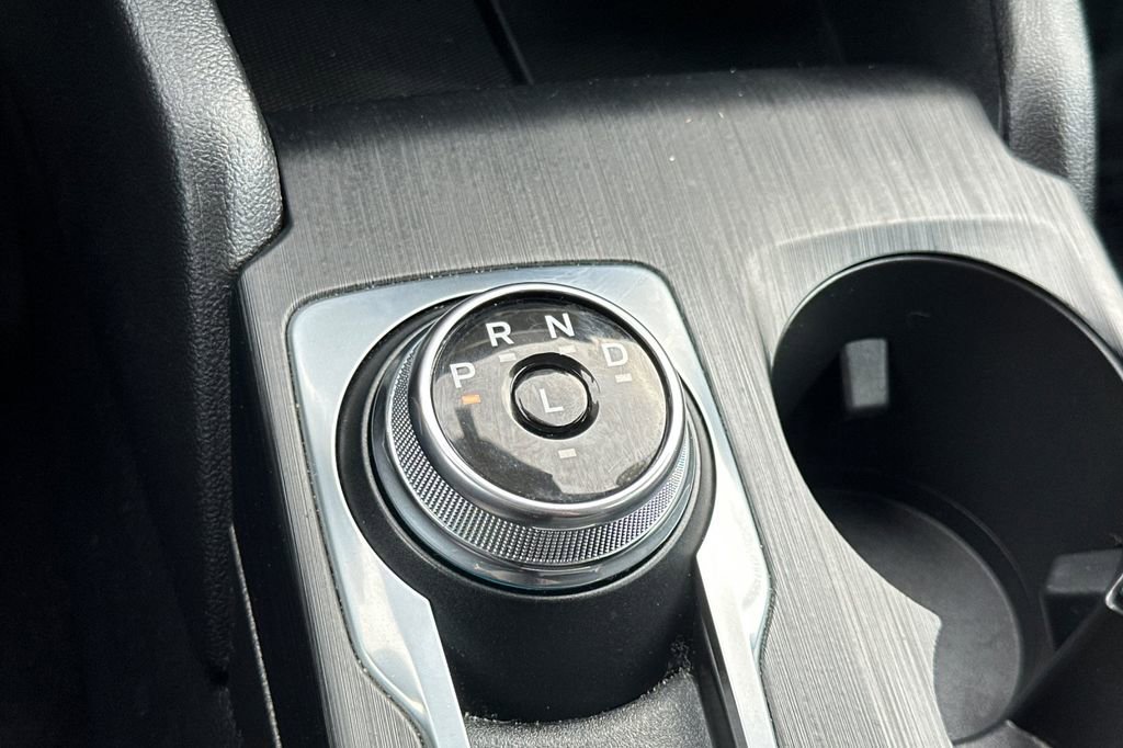 Used 2025 Ford Escape ST-Line image 21