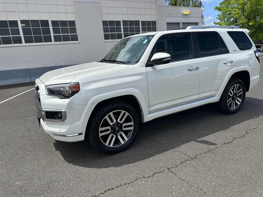 Used 2021 Toyota 4Runner Limited AWD/4WD image 2