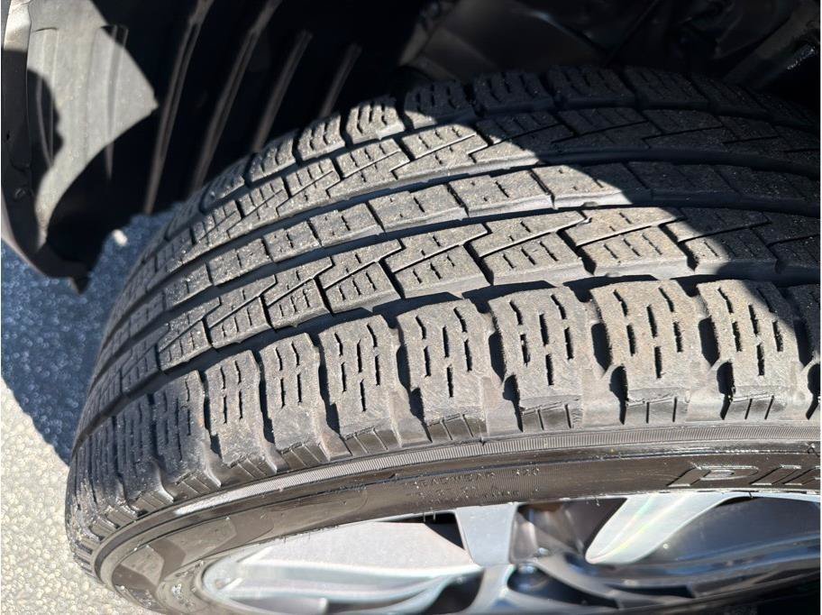 Used 2017 Honda Pilot Touring image 26