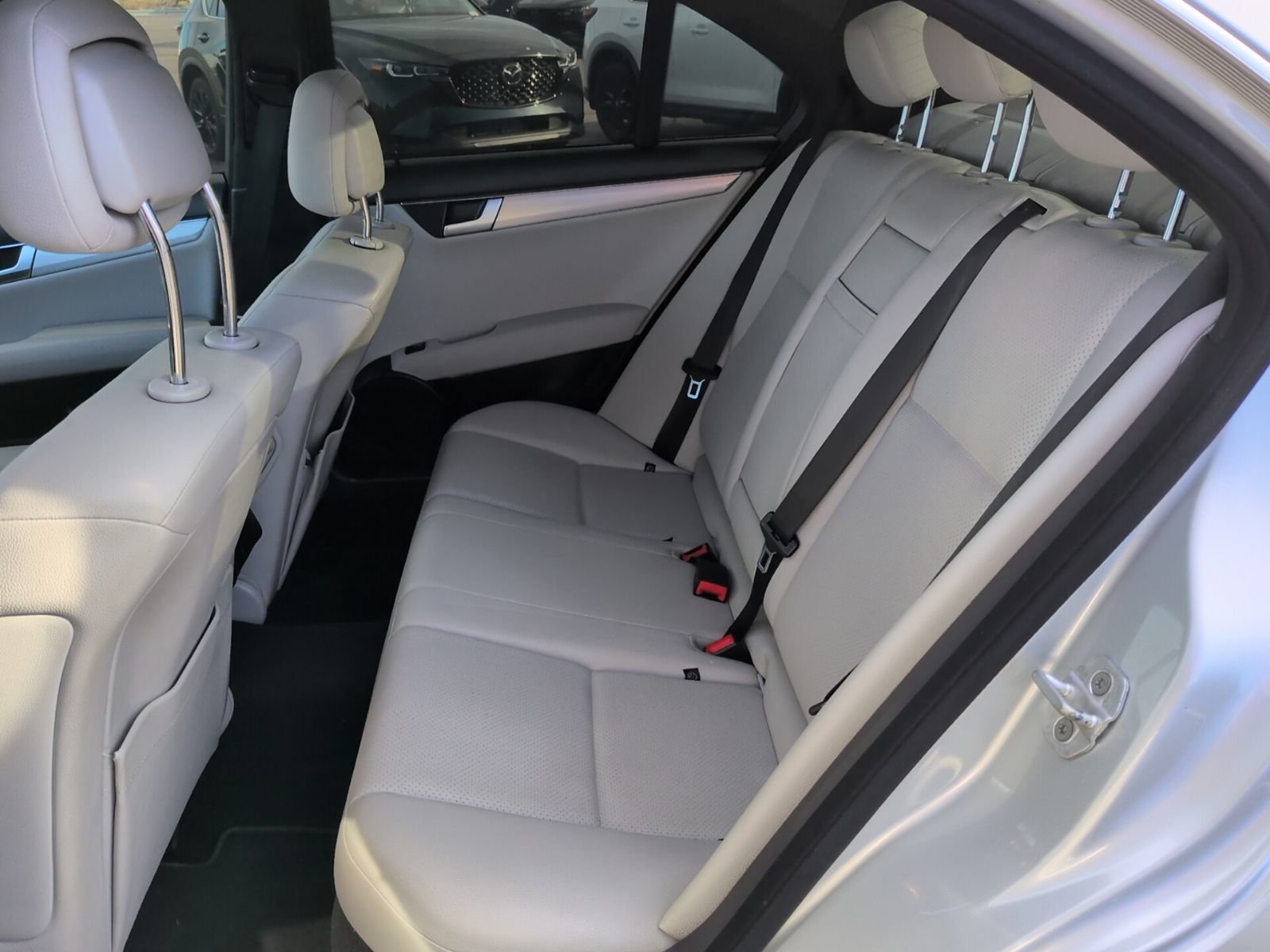 Used 2014 Mercedes-Benz C 250 Sedan image 10