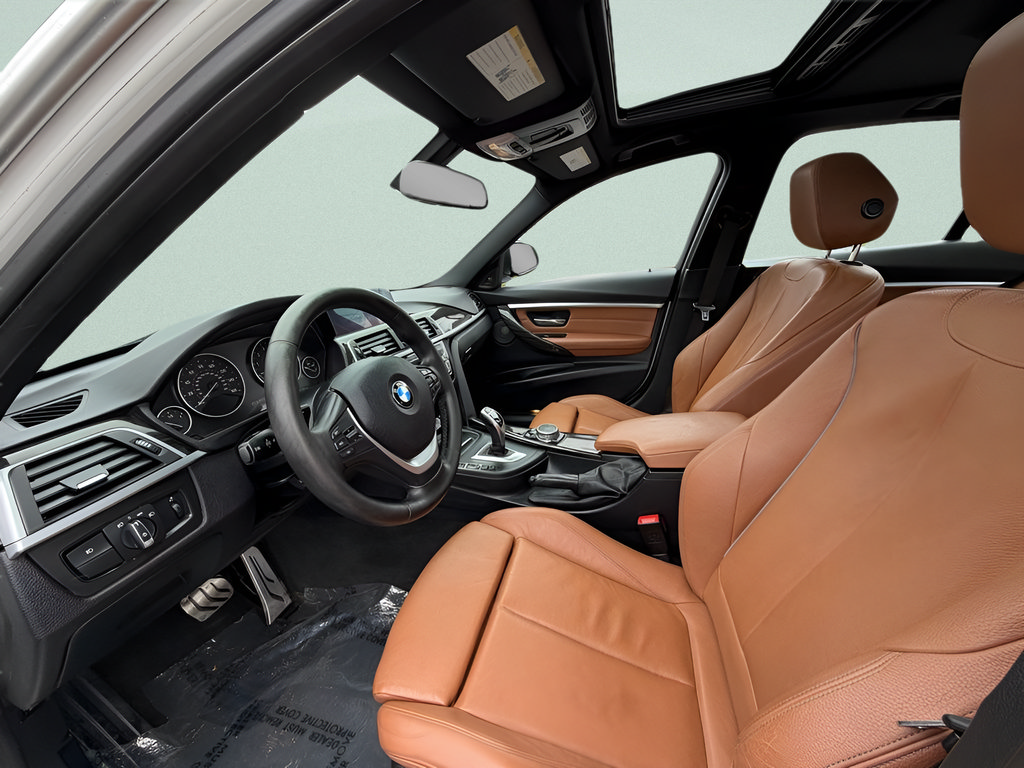 Used 2017 BMW 340i xDrive Sedan AWD/4WD image 9