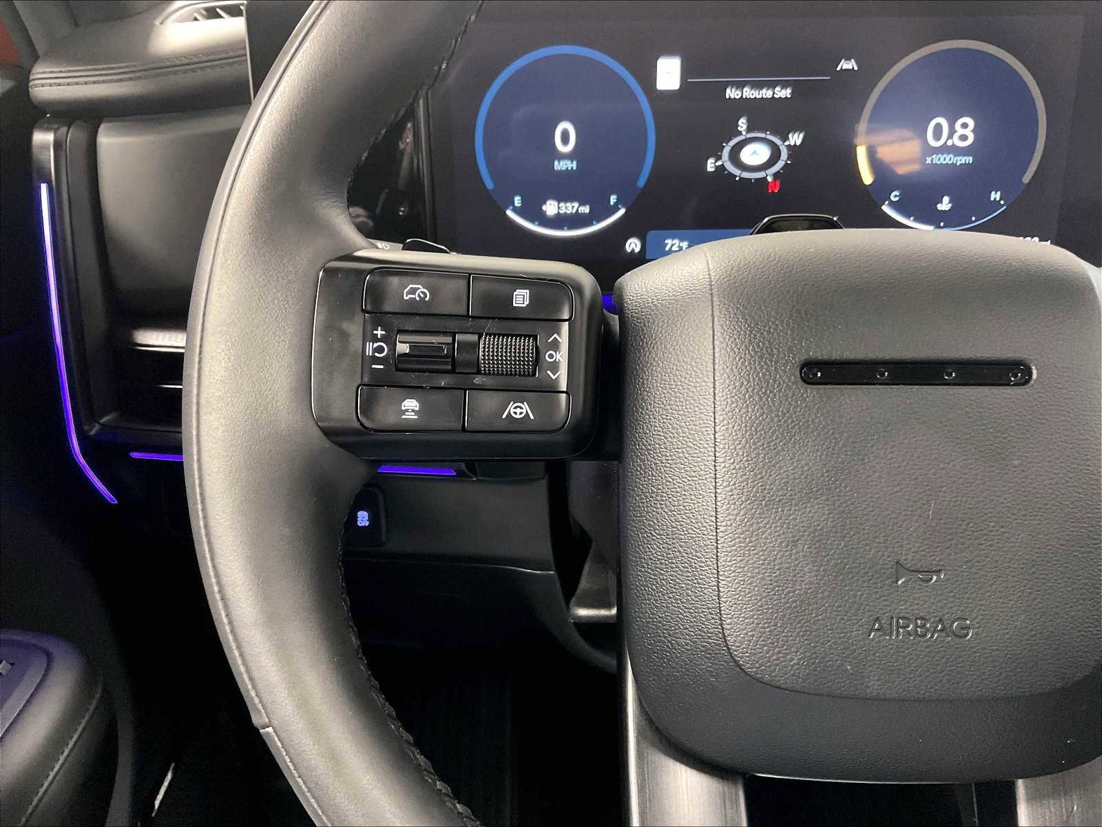 Used 2025 Hyundai Santa Fe Calligraphy image 24