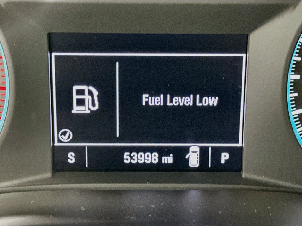 Used 2022 Chevrolet Traverse LT FWD image 27