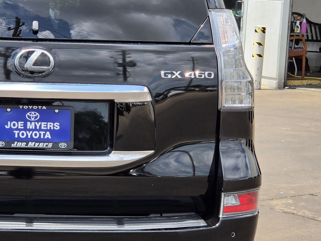 Used 2023 Lexus GX 460 Premium AWD/4WD image 9