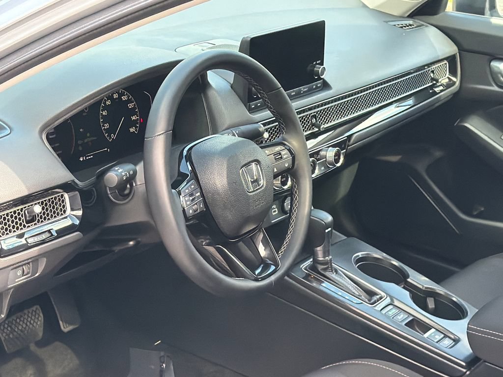 Used 2023 Honda Civic EX image 12